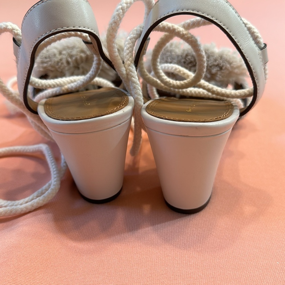 New Tory Burch Shoes. White. Size 6.5. Includes Dust Bag. - Picture 6 of 7